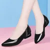 Frauen Klassiker grau hochwertiger PU -Leder -Slip auf Büropumpen Lady Cool Comfort Frühling Herbst High Heel Schuhe A6693