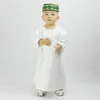 Ropa étnica Niños Musulmanes Islámica Abaya Dubai Kaftan Jubba Thobe Eid Mubarak Oración para niños de oración 1-3 años Bolsos de edad 70-100CM1