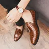 Äkta läder män tofs loafer skor utomhus svart brun glida på mens klänning skor bröllopsfest formella skor stor storlek 48