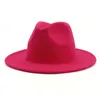 Unisex platt grim ull filt fedora hattar med bälte rött svart lapptäcke jazz formell hatt panama cap jxw7251959492