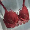 Lingerie Sexy soutien-gorge rouge pour femmes rassembler de petits seins pour fermer les seins pour éviter l'affaissement et pousser le soutien-gorge réglable 220311