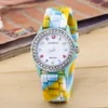 Klasik Cystal Kadınlar Cenevre Saatler Elmas İzle Dekorasyon Silikon Renkli Kamuflaj Renk Kayışı Saatler Moda Kuvars Saat