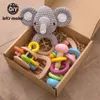 Laten we veilig maken Houten Speelgoed Baby Montessori Peuter Toy Grip DIY Haak Rammelaar Soother Armband bijtring Speelgoed Set Babyproduct 201224