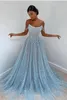 Splendidi abiti da sera con paillettes azzurro cielo Sexy cinturino per spaghetti Backless Sheer Tulle Blingbling Paillettes Occasioni formali lunghe9051985