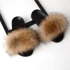 Femmes New Fox Fur Pantoufles Lady's Lovely Furry Pantoufles Diapositives Doux En Peluche Fourrure Intérieur et extérieur porter Chaussures 201125