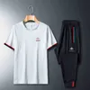 2021 New Embroidered Bee T-shirt Short Sleeve Fashion Casual Pants Two-piece Summer Short Sleeve Sports Suit Men's G1222