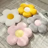 Futrzany kwiat Pluszowe poduszki Mata Faszerowana Realistyczna Kształt Kształt Kwiat Baby Kids Soft Poduszka Poduszka Wystrój Home Decor
