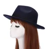 Широкие шляпы Brim HT1224 мода женщин мужчины федора шляпа джазовый колпачок Vintage Panama Sun Top Unisex сплошной красный серый шерсть Feam1
