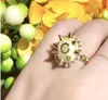 Diseñador de mujer Anillos de perlas Anillo de perlas de moda Joyería Carta de lujo Oro Amor Anillo de cobre Regalos de compromiso Fiesta Boda Tamaño de alta calidad 6 7 8