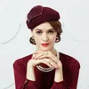 Zarif Yün Pillbox Şapka Fascinators Fedora Şapka Siyah Şapkalar Kadın Donanma Mavi Düğün Bayanlar Yaprak Bere Keçe Keçe Chapea