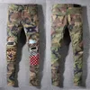 vêtements classiques jeans pour hommes et femmes avec impression de haute qualité armée vert imprimé léopard destruction hip-hop droit déchiré pour hommes