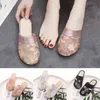 Kadın Yaz Terlik Baotou Çin Nakış Çiçekler Sandalet Bayanlar Rahat Çevirme Ulusal Kapalı Açık Ayakkabı W220218