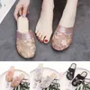 Gai kvinnor sommar tofflor baotou kinesiska broderier blommor sandaler damer casual flip flops nationala