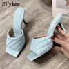 Eilyken Soft Leather Design Summer Femmes Mules Pantoufles Élégant Tête Carrée Talons Hauts Dames Loisirs De Plein Air Diapositives Chaussures Y200423 GAI GAI GAI