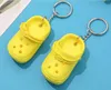 Party Favorit 3D Mini 7.5cm Eva Beach Hole Little Shoe Keychain Bag Tillbehör Nyckelring Bil Handväska Nyckelkedja Charms ZZF13850