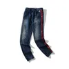 Heren jeans 20s Chao Merk APE Letters Hoofd borduurwerk Bliksem Rode rand Wassen en slijpen White Cat Beard Jeans