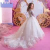 Robes de filles de fleur de dentelle à manches longues personnalisées pour mariage Tulle appliquée Enfants First Communion robe de baptême de baptême