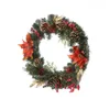 Expédié de US Wharehouse Artisasset une couronne de Noël décorée de fleurs rouges et de la guirlande de festival de pommes de pin