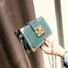 Envening Bag Projektant Koreańska cekinowa cekinowa mała walizka fajna znakomita torby komunikatorów urocza łańcuch kwadratowa torba dziewczyna 175J