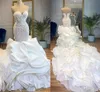 Abito da sposa glamour sirena Sweetheart in rilievo Perla a strati Ruffles Cappella treno Abiti da sposa Off spalla robe de mariee abiti 2022