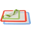 Tapis de cire en silicone (16,5 x 11,6 pouces) Tapis de cuisson antiadhésif Ustensiles de cuisson Table d'enfant Dab Tapis pour cire à l'huile Cuire au four à herbes sèches Bongs à eau en verre Rigs