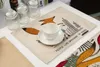 ダイニングテーブルの飲み物のための動物の漫画のフォックスの植物門の植物園の家のホームアクセサリーキッチン印刷材料布マットパッドT200703