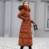 ヨーロッパスタイルの冬のジャケット女性フーディングと毛皮の厚い女性の長いコート女性パーカー201126