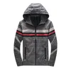 Alta Qualidade Homens Jacket Hooded Listrado Grande Designer de Design de Design de Outono com chapéu Casaco Outerwear 4xL 5XL 2556 201105