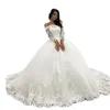 Splendidi abiti da ballo a maniche lunghe con maniche lunghe Abiti da sposa Appliques in pizzo con spalle scoperte Cappella Corte dei treni Abiti da sposa Abito da sposa taglie forti 2022 Robes De Mariage