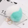 Portachiavi a forma di cuore doppio colore alla moda per le donne Pom Pom Portachiavi in pelliccia sintetica Pompon Portachiavi per auto Accessori pendenti1247g