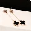 Nouveaux produits dames mode pendentifs trèfle à quatre feuilles boucles d'oreilles en alliage exquis oreille bijoux accessoires cadeau Party6411839