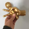 Hars hand model muur opknoping decoratieve objecten kledingwinkel opent decoratie kleding en hoed gouden zilveren sieraden winkel