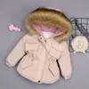 Giacca per bambini per ragazze Pelliccia di jeans Caldo Inverno per bambini Vestiti in cotone per bambina Cappotto imbottito spesso per bambini C1108