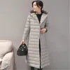 2018 Automne Hiver Femmes Duck Downs Veste Parkas Ceintures Long Down Manteau Dames Ultra Léger Survêtement À Capuche Manteaux Plus La Taille A881 T200102