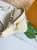 Women Luxurys FashionDesigners Bags 2022 Ladies Wallet Embroidery Saddle Houlder Messenger Lady Handbag Luxury Evening Bag