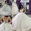 Aso Ebi Lange mouwen Baljurk Dubai Trouwjurken Pure Ronde Hals Kant Applicaties Kralen Vestios De Novia Bruidsjurken met Butt281r