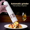 1 / 2st Electric Pepper Grinder Salt Spice Containrar med LED-lampor Mill Justerbar grovhet Kök Matlagning BBQ Tools 220311