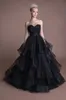 2020 Balck Gothic Marid Robe Sweetheart Ruffles jupe sans bretelles sans blanc Goth Bridal Robe Made de Novias