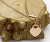 Nouveau design Unique femmes bijoux titane acier excellente qualité pendentif collier T coeur amour colliers GD11812512