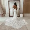 Nowy Styl Koronki Syrenki Suknie Ślubne Spaghetti Pasek Soft Tulle Backless Suknie Ślubne Bez Rękawów Suknia Ślubna W Rocznika Kraj