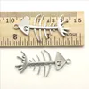 Lot 50st Fiskbenskelett Tibetanska Silver Charms Pendants För Smycken Gör Örsel Halsband Armband Nyckelring Tillbehör 42 * 20mm