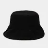 Nya Kvinnor Plus Plush Corduroy Bucket Hat Kvinna Solid Vinter Solid Streetwear Warmer Folding Big Wide Visor Vintage Flat Hattar G220311