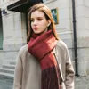 Осень и зима новый европейский и американский стиль двухсторонний цвет, соответствующий шарф сплошной цвет шарф прочистки шарф дикий теплый платок Femal