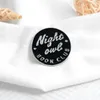 Night Owl Enamel Custom Black Round Book Club Brosches Reader Badge Bag Shirt Lapel Buckle Bookworm Gift Vänner