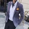 Guldbroderi sammet män blazer mode casual smal fit mens blazer jacka bröllopsklänning manlig kostym kappa vest dräkt homme