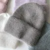 BeanieSkull Caps 2021 haut de gamme automne et hiver chapeau femme fourrure Angora tricoté chaud laine Version coréenne sauvage Pure Color18086879