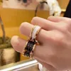 2022 Precioso anillo de 100% Eleastic Marca Rhinestone Anillos de boda Conjunto Mujeres Joyería Vintage El último anillo de primavera de 18k232O