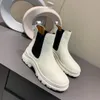 Heißer Verkauf Top-Qualität Damenmode Martin Stiefel Lederoberfläche und rutschfeste Unterseite Design Bottes pour Femmes de Luxe Winterplattform