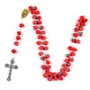 Fem decennium Our Lady 8mm Polymer Clay Rose Beads Rosary Katolska halsband med helig jordmedalj Crucifix Religious Necklace6241063