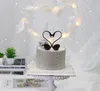 オーナメント 白鳥の置物ペア パーティーデコレーション ケーキトッパーアクセサリー 結婚式 クリスマス 誕生日デコレーション ブラック ホワイト